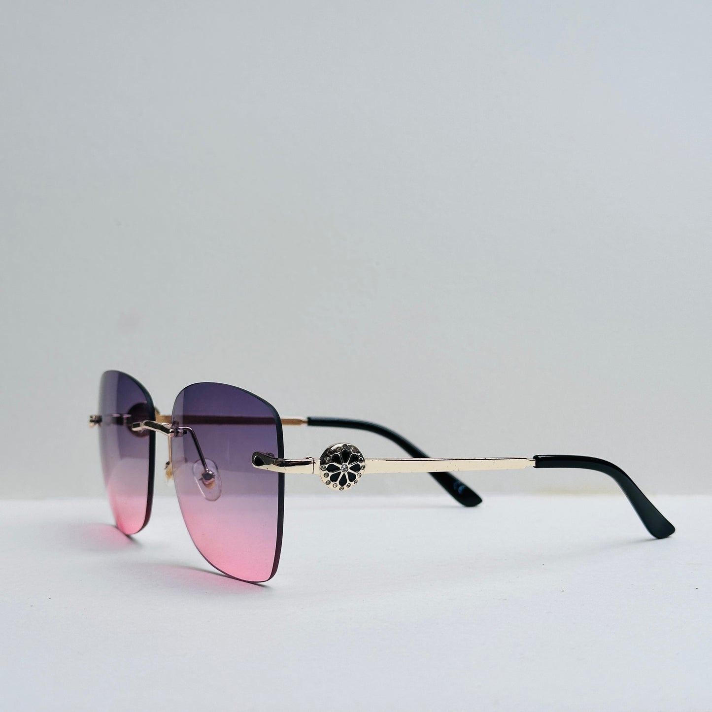 TomHardee Rimless Double-Shaded Black & Pink with Stonework Temples