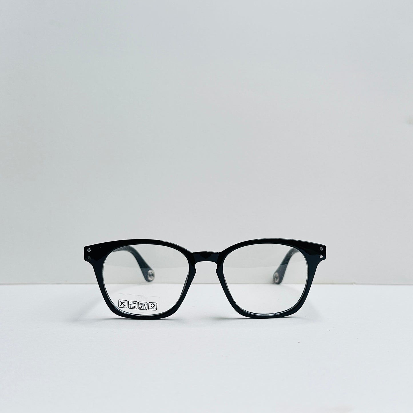Gucci Black Oval Glasses