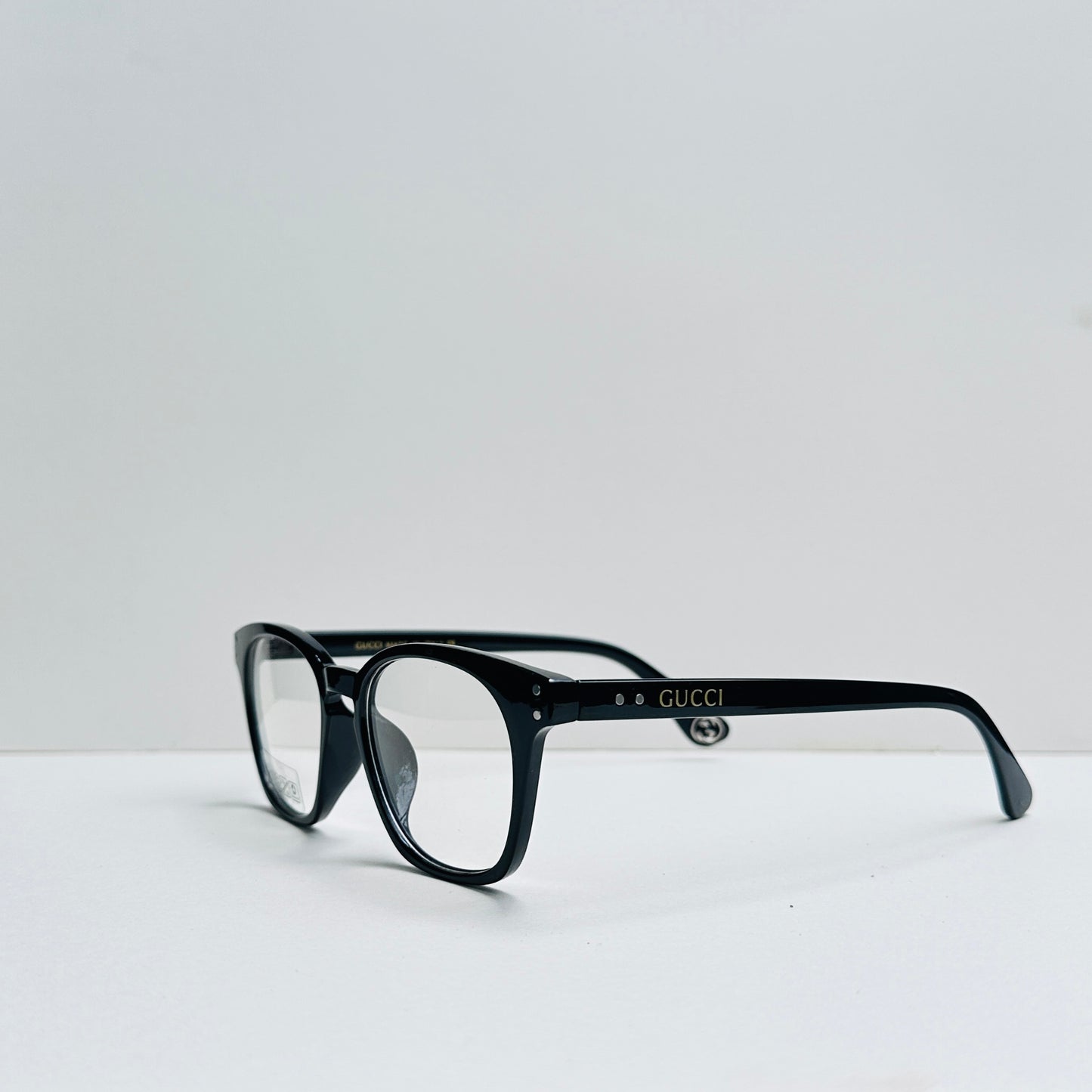 Gucci Black Oval Glasses