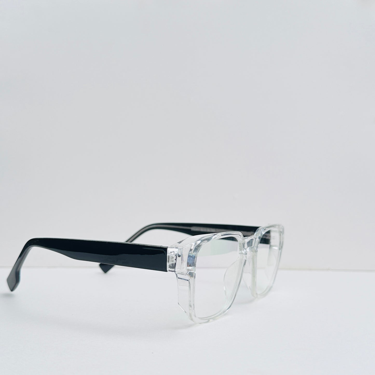 TomHardee white transparent black stick glasses