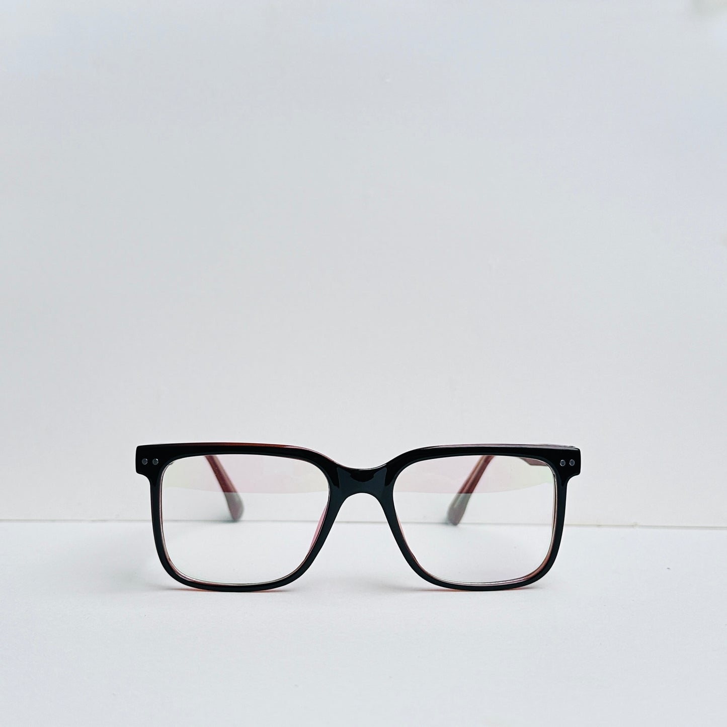 TomHardee black with camel colour square shaped glasses