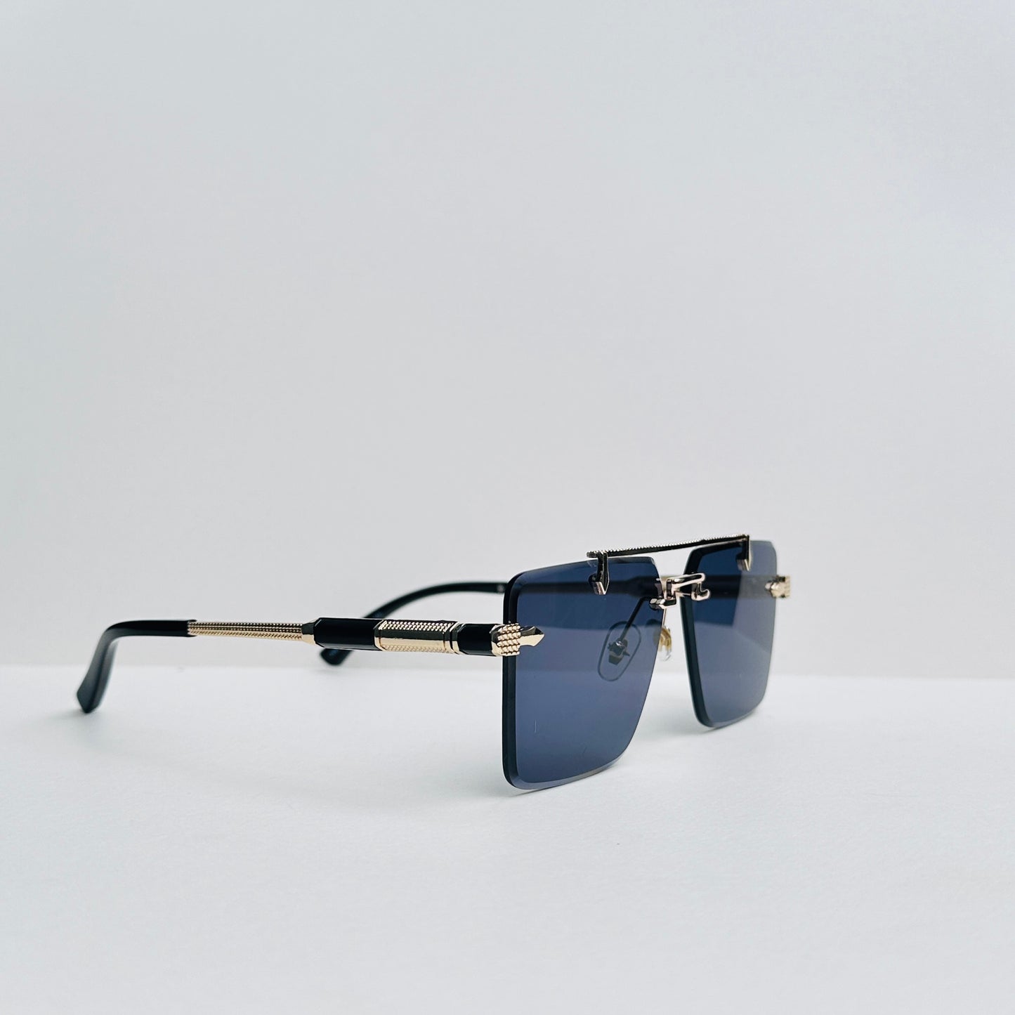 TomHardee Rimless Sunglasses