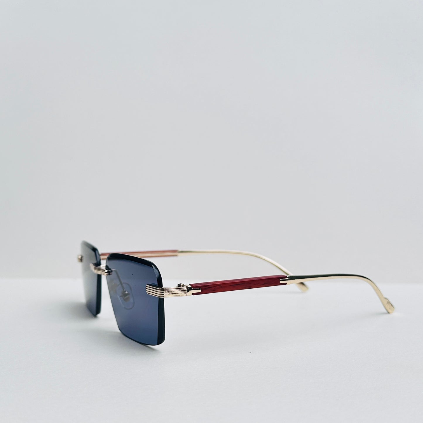 TomHardee Rimless Sunglasses with Craftwood & Metallic Golden Detail