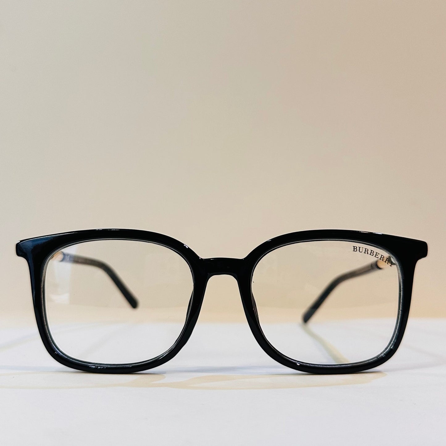 Burberry Round glasses