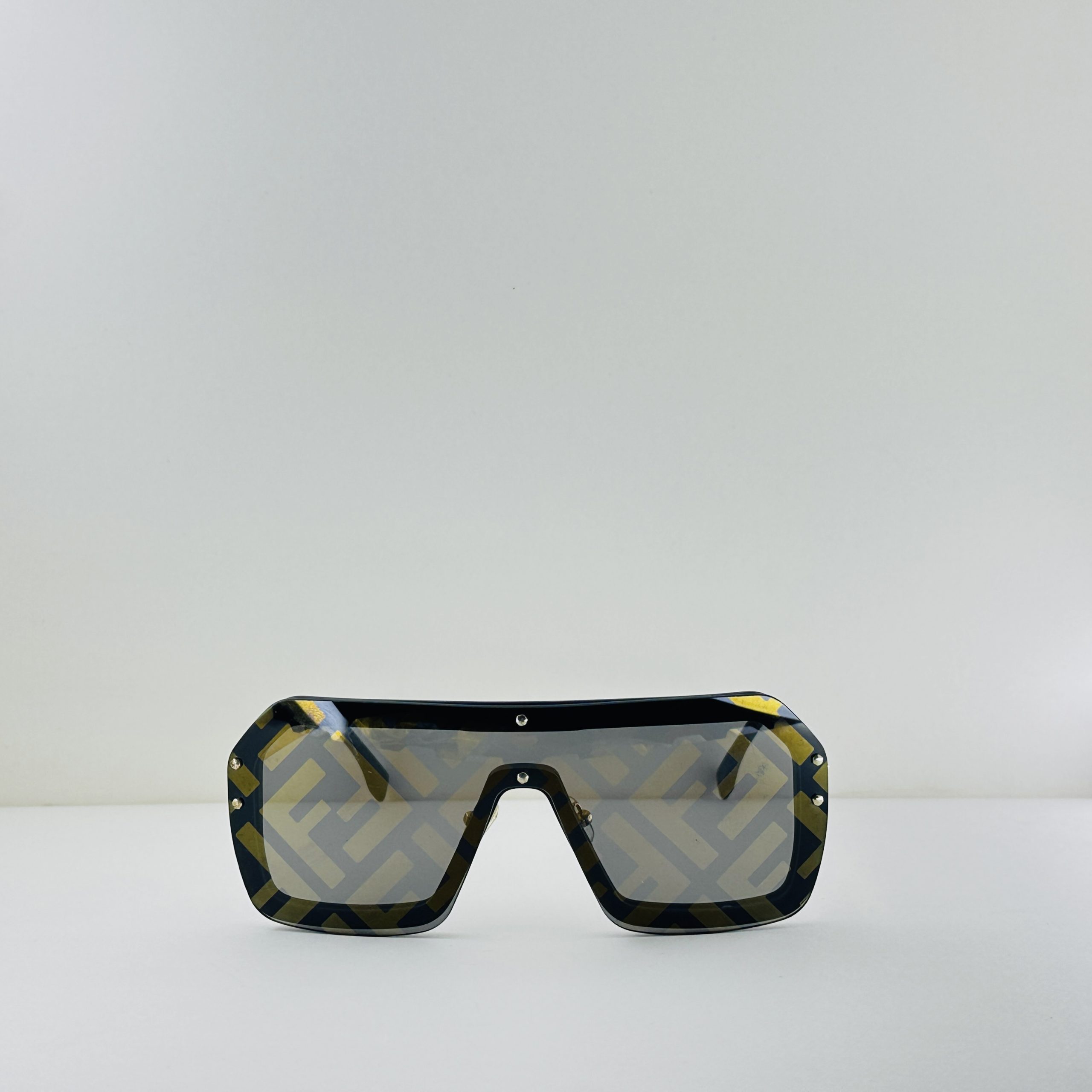 Cartier Santos Octagon – Matte Navy & Silver Polarized Sunglasses